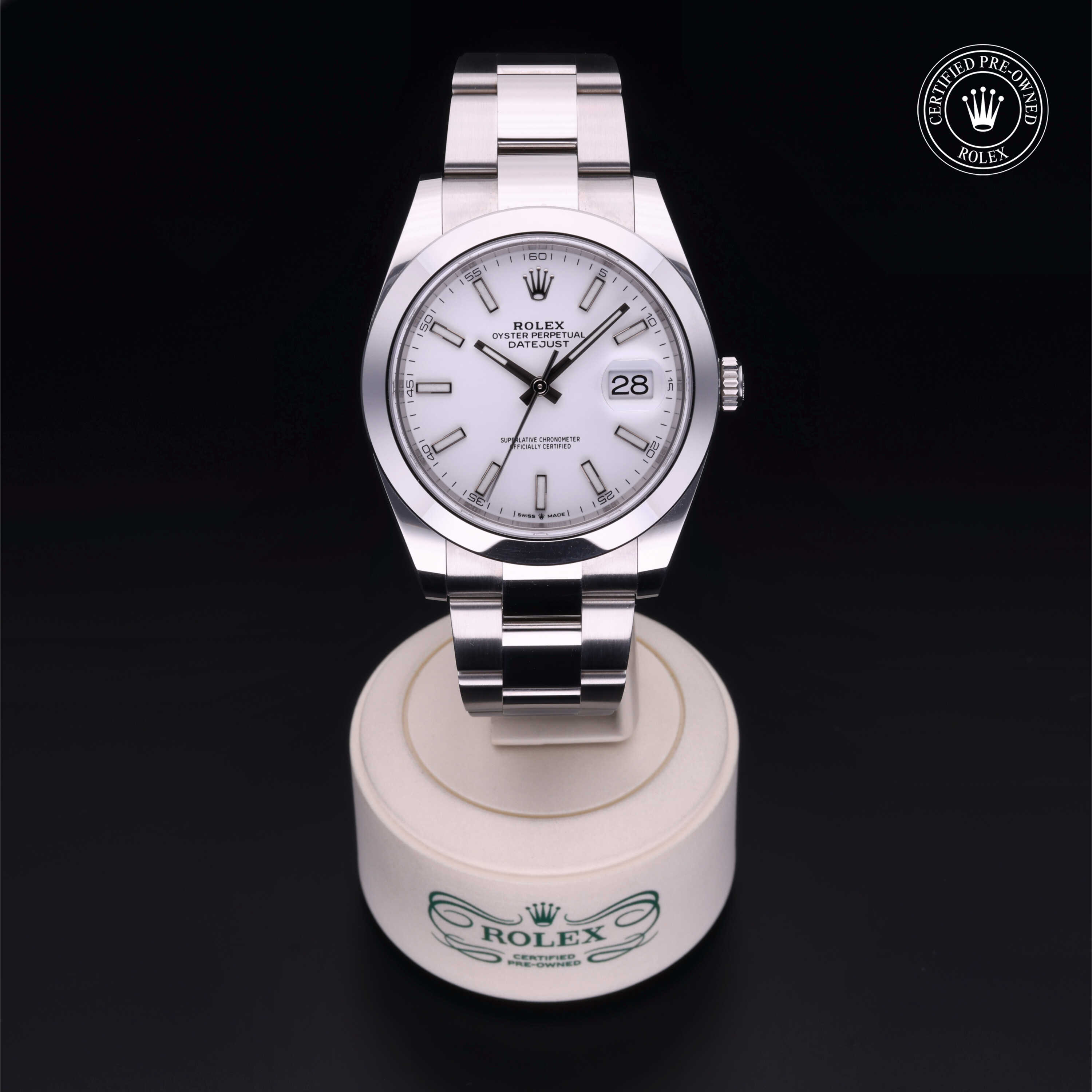 Rolex Datejust in Oystersteel M126300-0005 at James & Sons